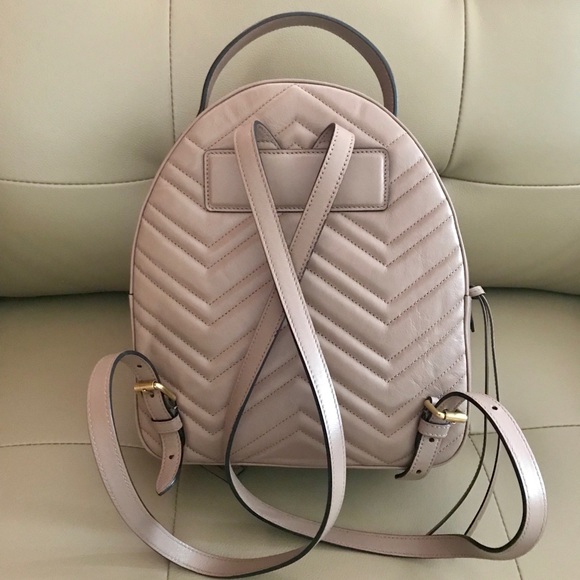 🎀Host Pick🎀 Gucci Marmont backpack - Picture 2 of 8